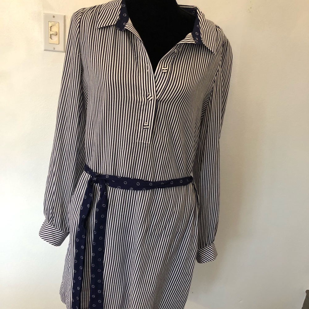 Lily Pulitzer Navy & white striped dress